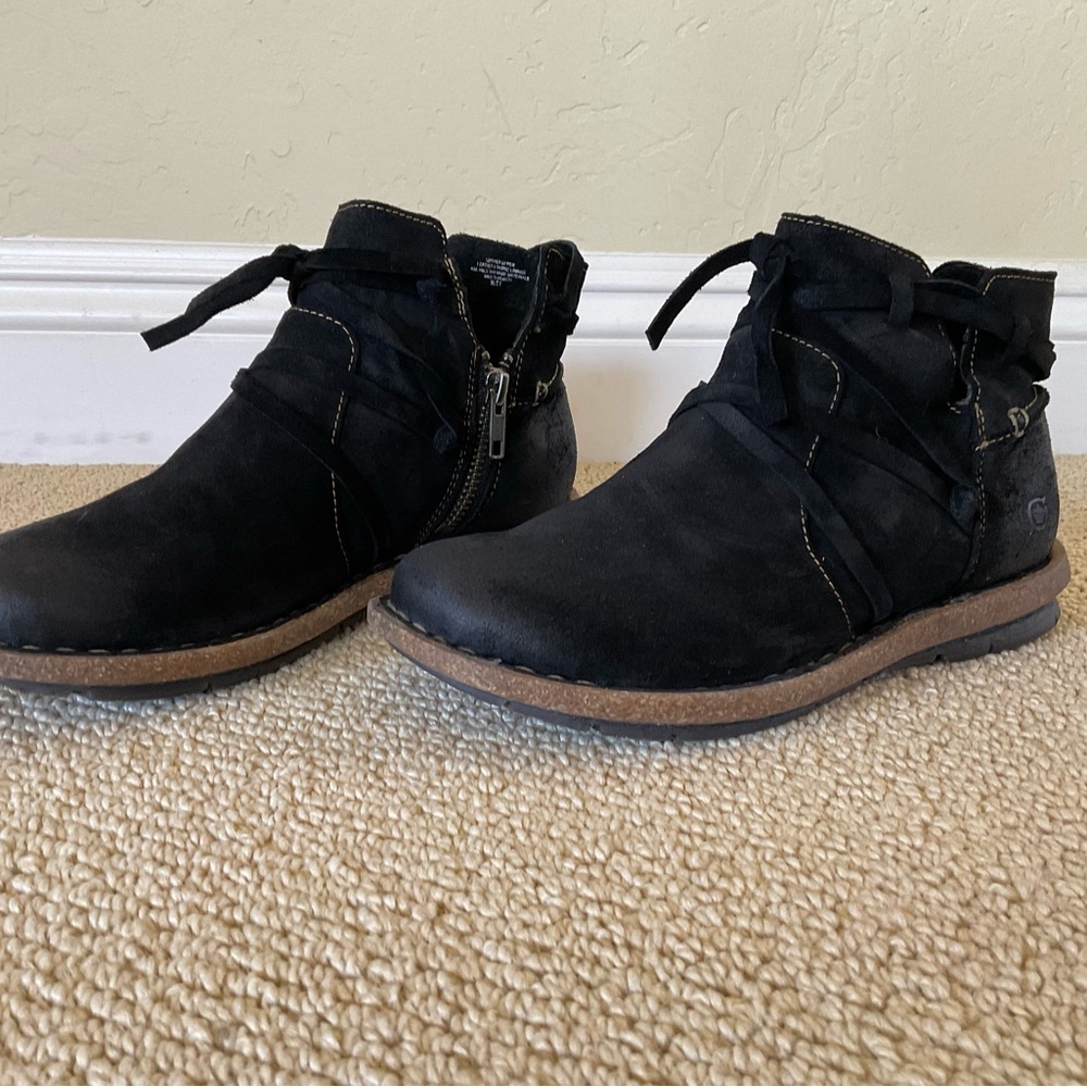 Born tarklin black booties 7.5 worn once